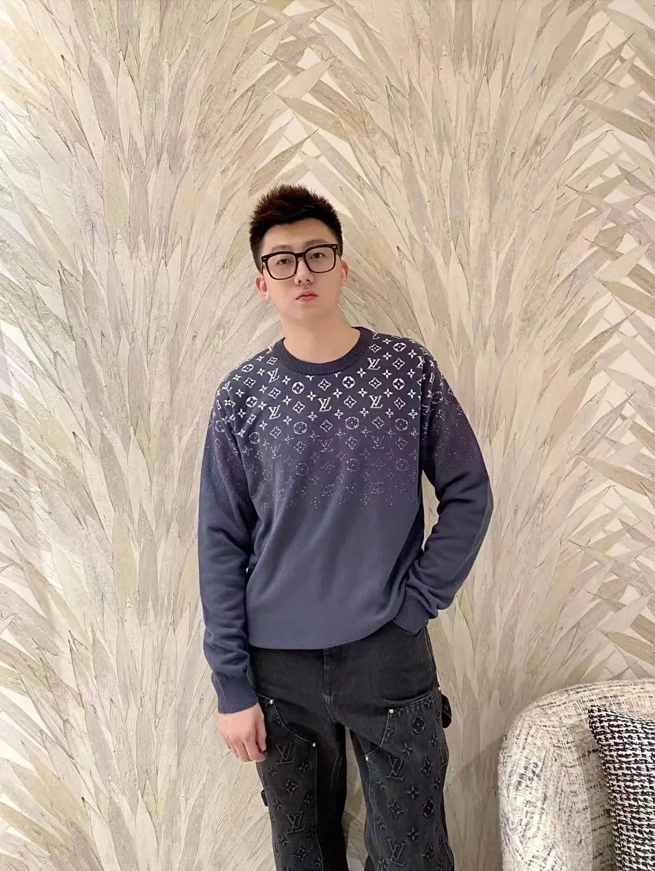 Louis Vuitton/Louis Vuitton gradient old flower jacquard crew neck sweater